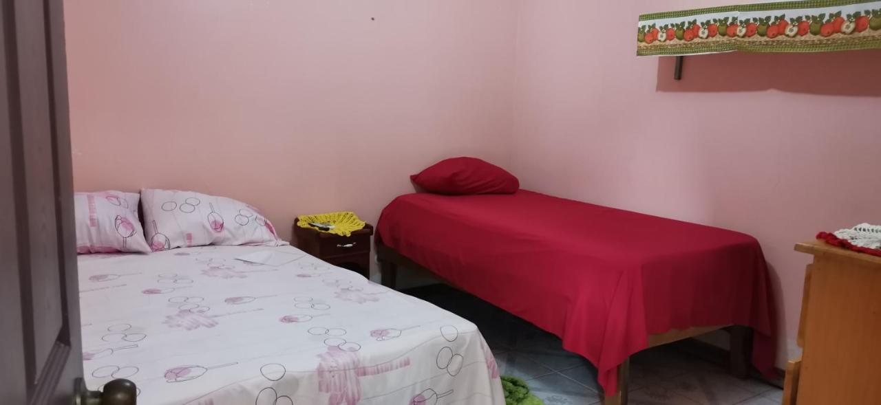 Cabinas Mitchaelle'S Puerto Viejo de Talamanca Esterno foto