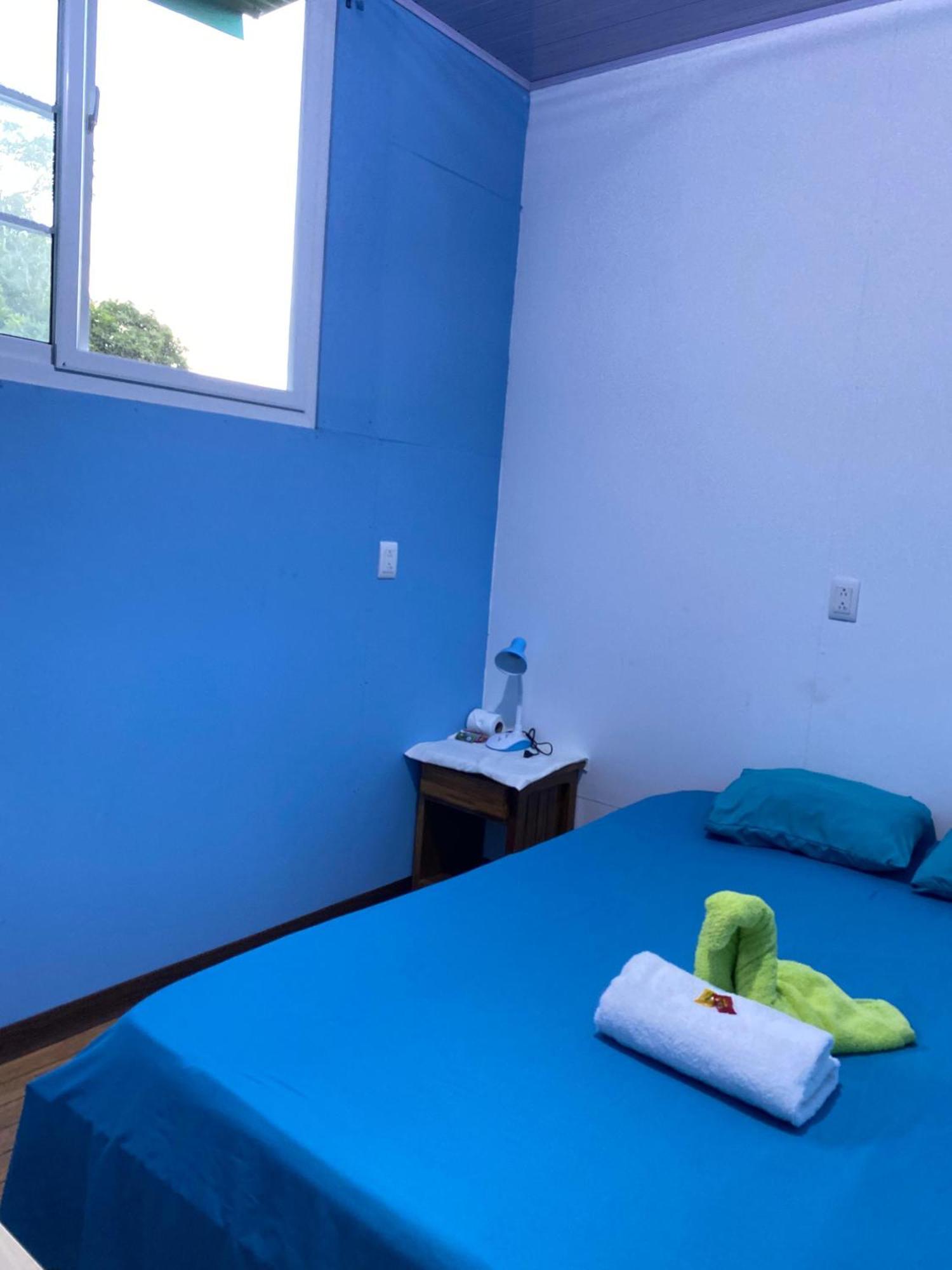 Cabinas Mitchaelle'S Puerto Viejo de Talamanca Esterno foto